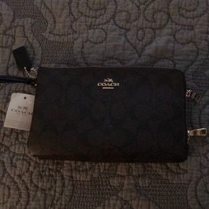 Coach DBL Zip Wallet